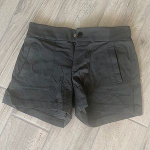 Athleta Trekki shorts